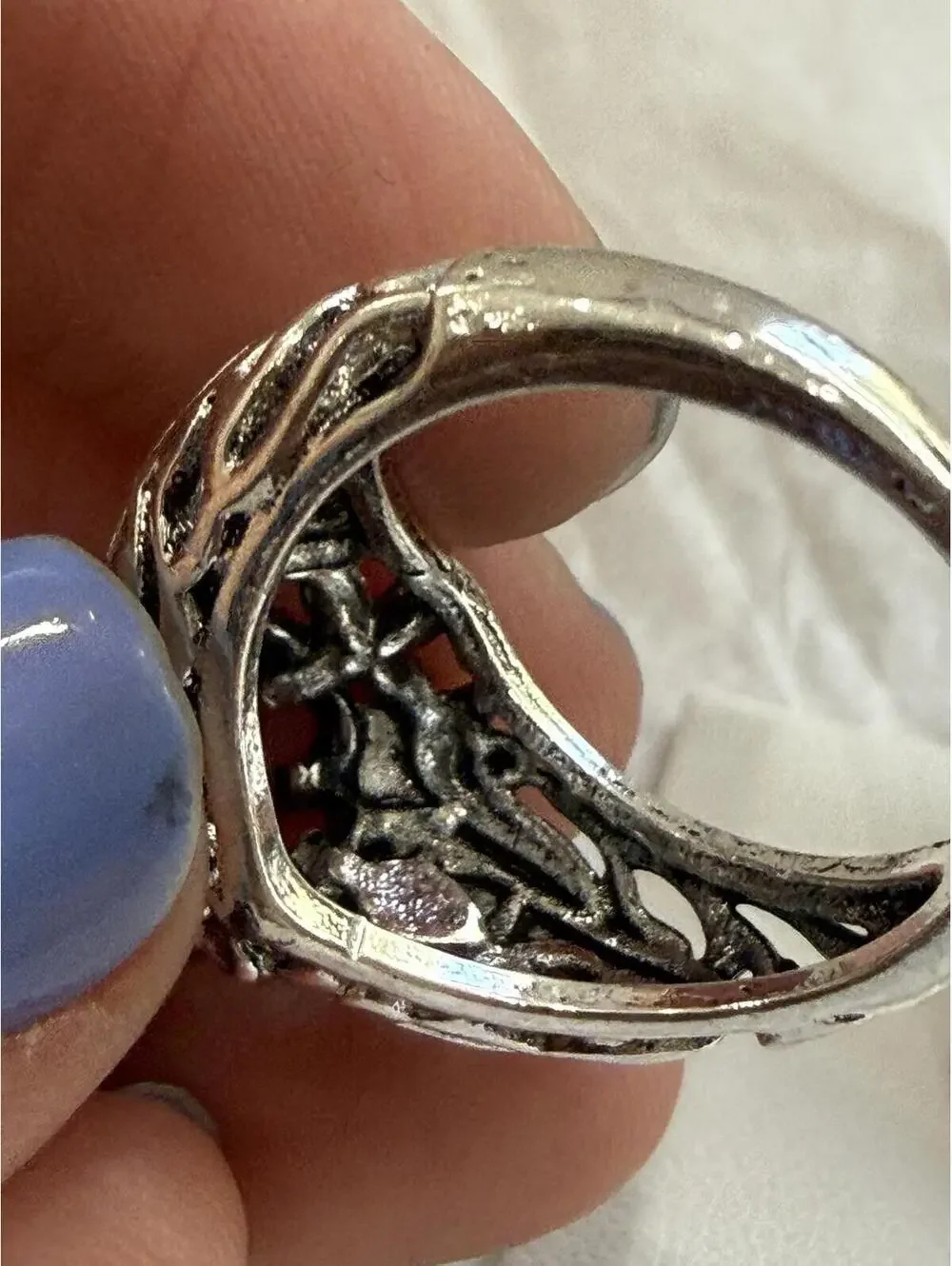 Vintage Style Silver Ring with Dark Red Gemstone Size 7.25